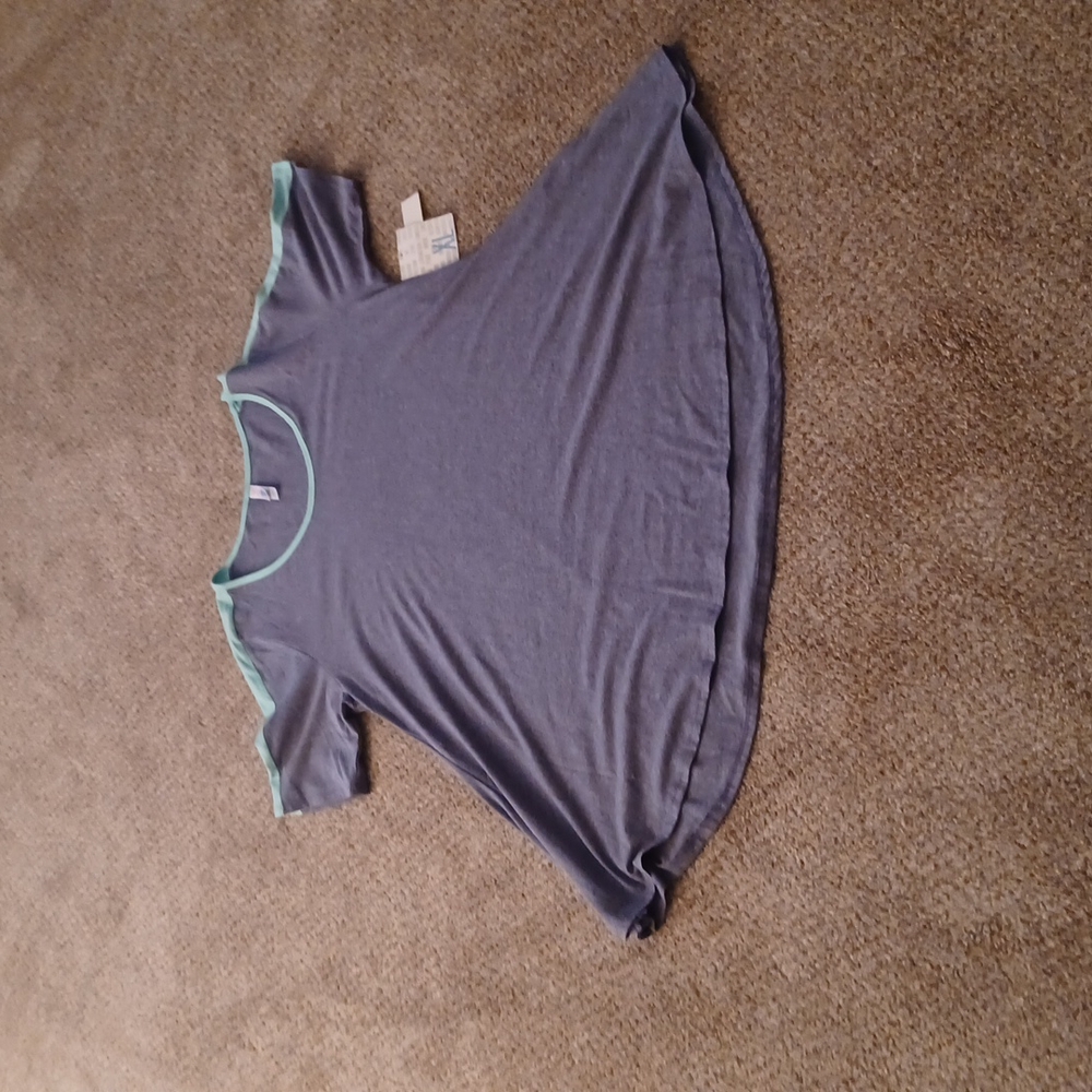 Perfect T Shirt by Lularoe